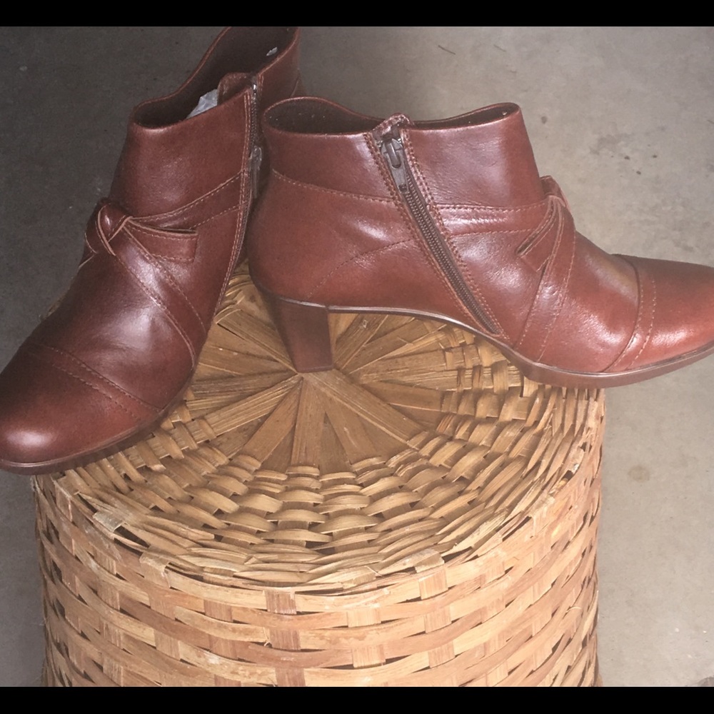 NAOT Leather Brown Boots NWT